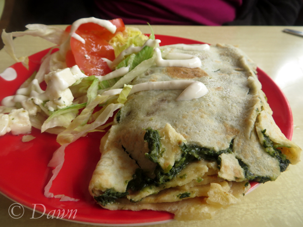 Spinach & cheese crepe at Café Babalú 